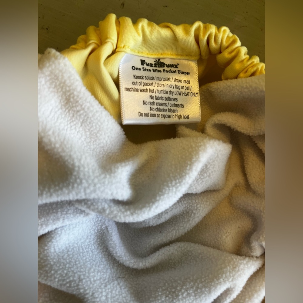 Reusable diaper bundle - Picture 13 of 14